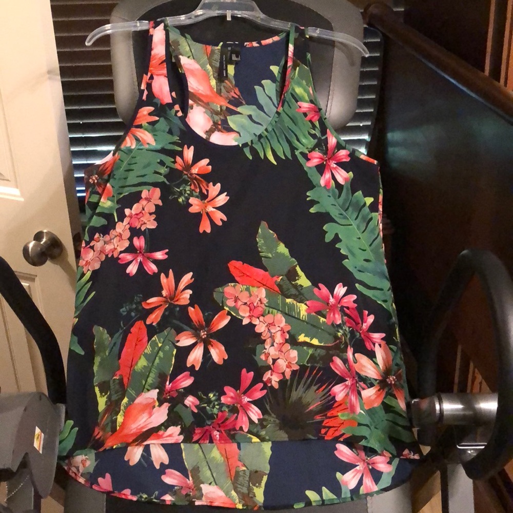 MNG Collection Hi-low Tank Top